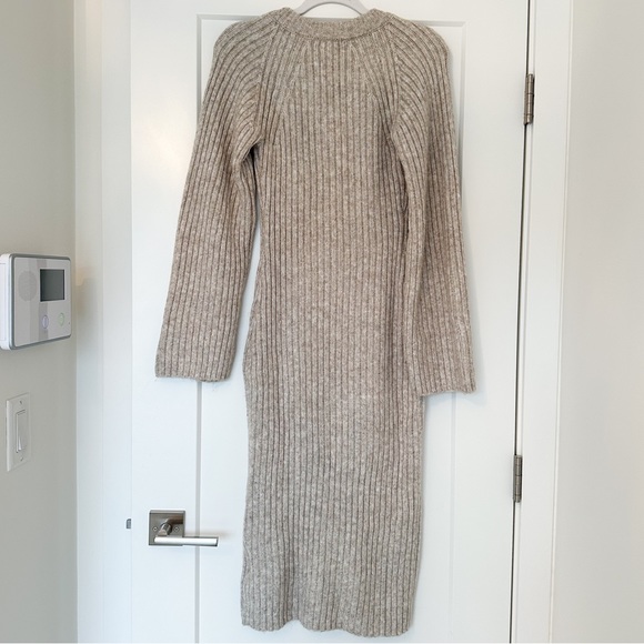 New with tags | H&M Knit Midi Dress - Picture 4 of 6